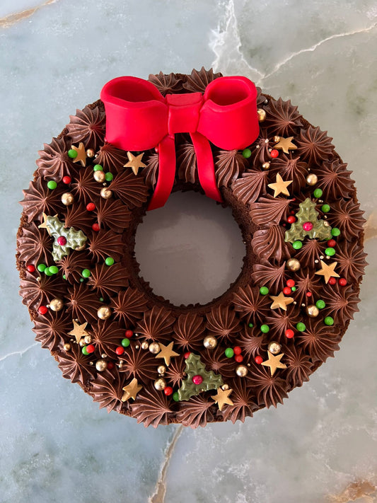 Christmas Wreath Cake